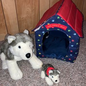 Used - Build A Bear Dog House and Mom Dog and Puppy
